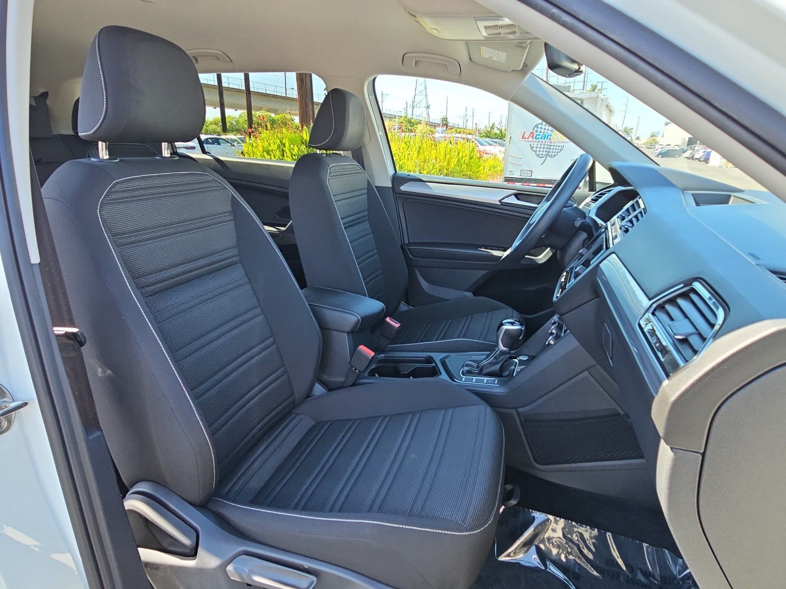 Used 2023 Volkswagen Tiguan S FWD image 10