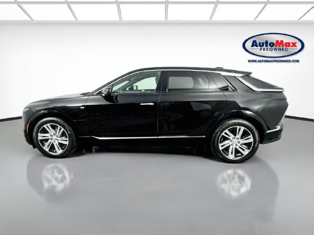 Used 2024 Cadillac Lyriq Tech w/ Driver Assist Package AWD/4WD image 9