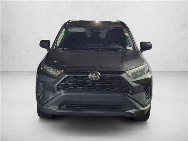 Used 2021 Toyota RAV4 LE FWD image 2