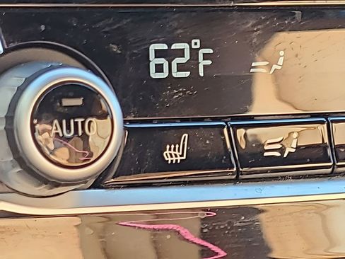 Used 2021 BMW X3 xDrive30i w/ Executive Package image 32