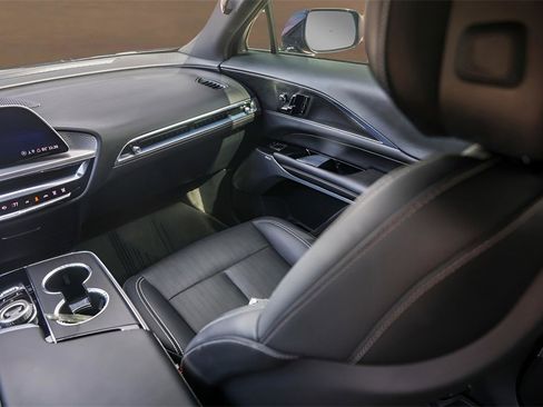 Certified 2024 Cadillac Lyriq Sport w/ LPO, Floor Liner Package image 28