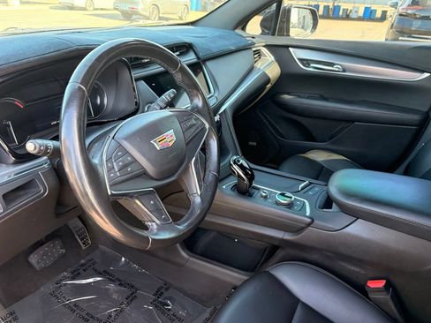 Used 2020 Cadillac XT5 Luxury FWD image 17