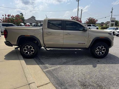 Used 2023 GMC Canyon AT4X AWD/4WD image 43