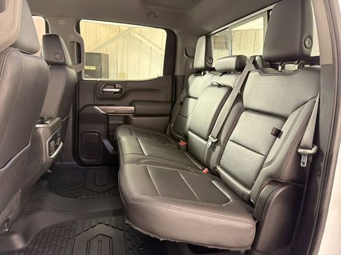 Used 2019 Chevrolet Silverado 1500 LTZ w/ LTZ Plus Package AWD/4WD image 14