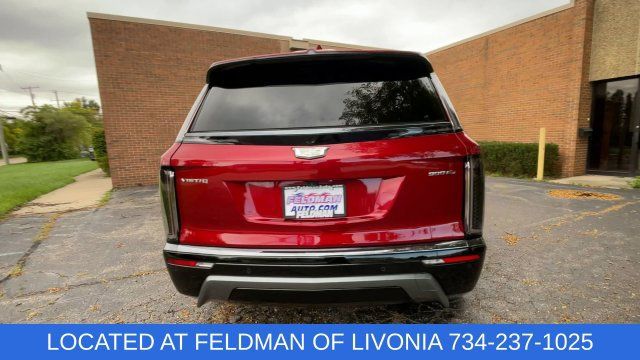 Certified 2026 Cadillac Vistiq Sport w/ LPO, Floor Liner Package AWD/4WD image 7
