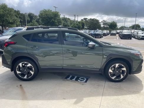 Used 2024 Subaru Crosstrek 2.5i Limited AWD/4WD image 2