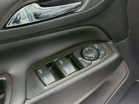 Used 2024 Chevrolet Equinox LT image 20