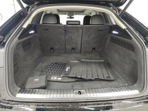Used 2019 Audi Q8 Prestige image 28