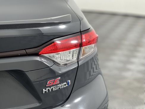 Used 2023 Toyota Corolla SE image 11