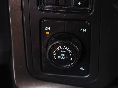 Used 2021 Ford F150 XLT w/ Equipment Group 302A High image 23