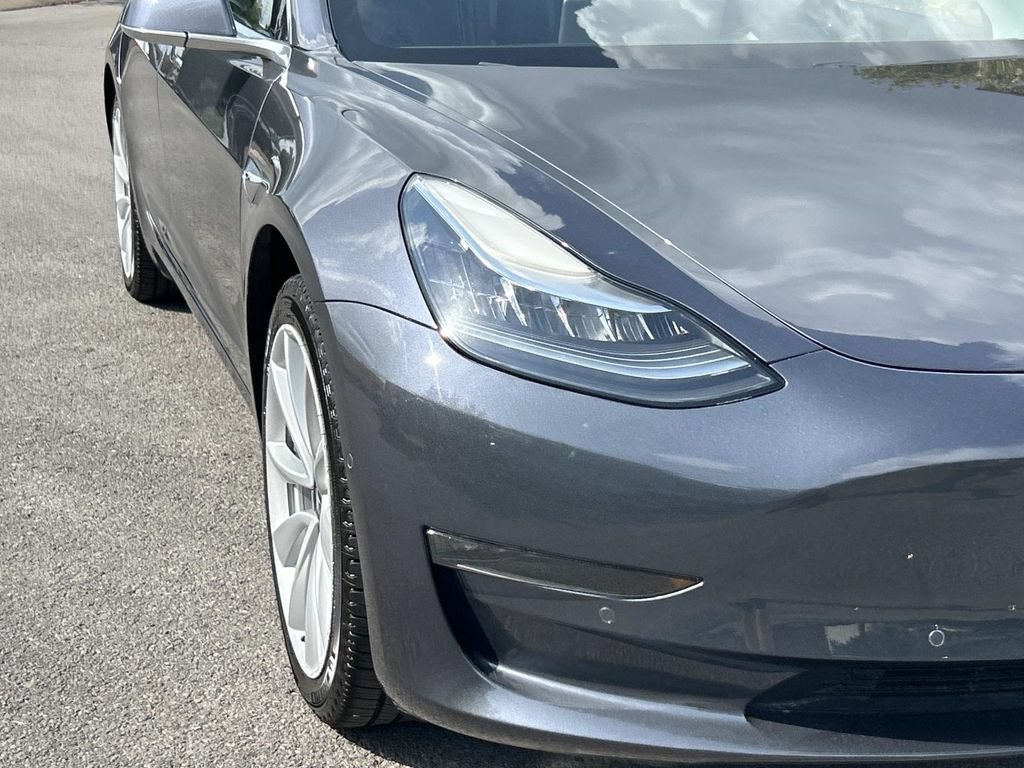 Used 2018 Tesla Model 3 RWD image 13