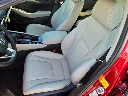 New 2025 Honda Accord Touring image 9