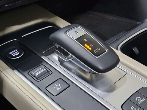 Used 2024 INFINITI QX60 Luxe image 16