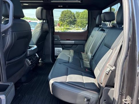 Used 2022 Ford F150 Lariat w/ Equipment Group 502A High AWD/4WD image 16