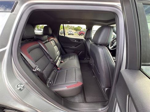 New 2026 Chevrolet Equinox RS w/ Convenience Package III FWD image 15
