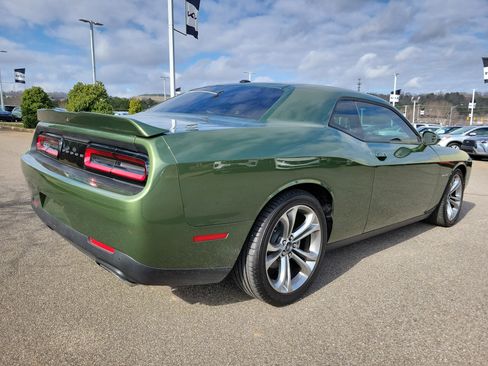 Used 2022 Dodge Challenger R/T image 25