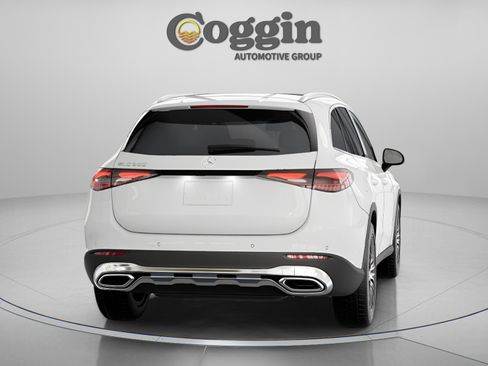 New 2026 Mercedes-Benz GLC 300 image 16