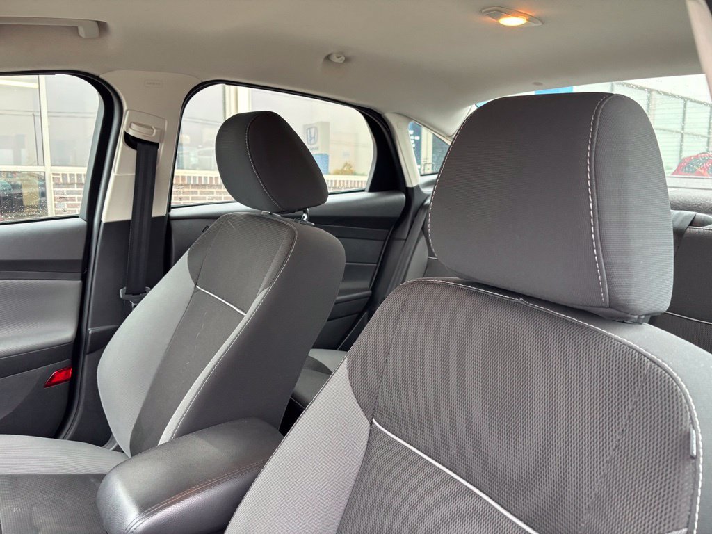 Used 2013 Ford Focus SE FWD image 10