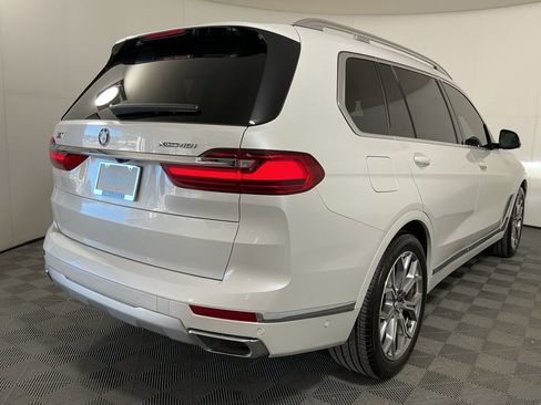 Certified 2022 BMW X7 xDrive40i w/ Executive Package image 5
