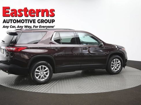 Used 2021 Chevrolet Traverse LT AWD/4WD image 43