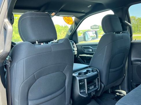 Used 2022 RAM 1500 Big Horn AWD/4WD image 38