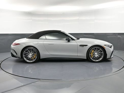 Used 2022 Mercedes-Benz SL 63 AMG 4MATIC image 9