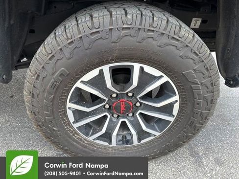 Used 2021 Toyota Tacoma TRD Sport w/ TRD Premium Sport Package AWD/4WD image 13