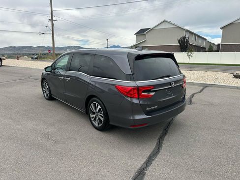 Used 2023 Honda Odyssey Touring image 9