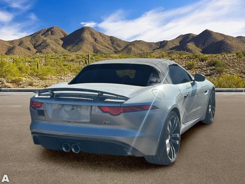 Used 2015 Jaguar F-TYPE S RWD image 4