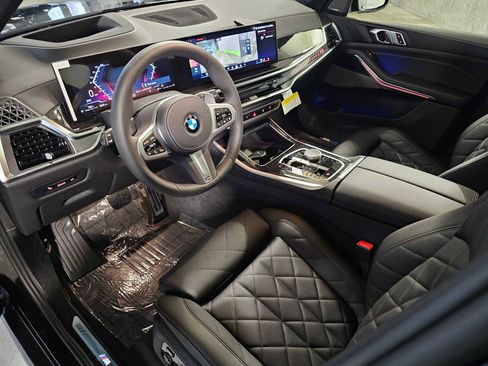 New 2026 BMW X5 xDrive40i w/ M Sport Package image 2