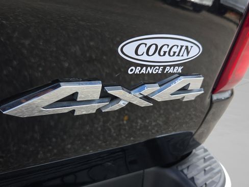 Used 2021 RAM 1500 Limited image 33