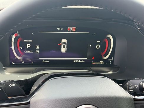 New 2026 Nissan Pathfinder Platinum AWD/4WD image 19