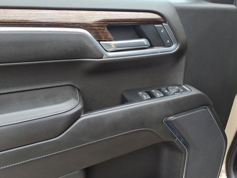 Certified 2022 GMC Sierra 1500 Elevation image 11