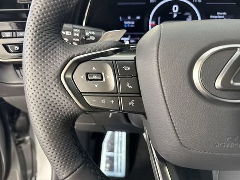 Used 2025 Lexus TX 500h AWD w/ Technology Package image 13