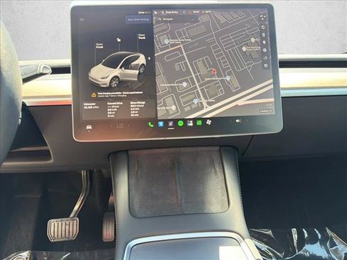 Used 2023 Tesla Model Y Long Range AWD/4WD image 17