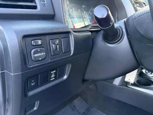 Used 2015 Toyota 4Runner SR5 image 14