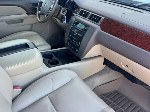 Used 2012 GMC Sierra 2500 SLT w/ SLT Convenience Package AWD/4WD image 12