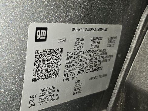 New 2025 Chevrolet Trax RS w/ Sunroof Package image 31