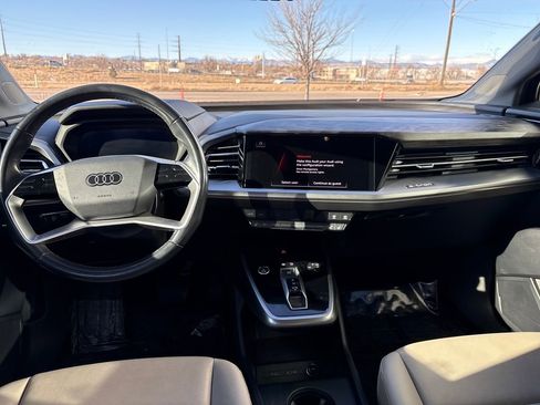 Used 2024 Audi Q4 e-tron Premium Plus image 12