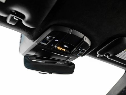 Used 2022 Porsche 911 GT3 image 40