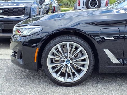 Used 2023 BMW 530e w/ Convenience Package RWD image 13