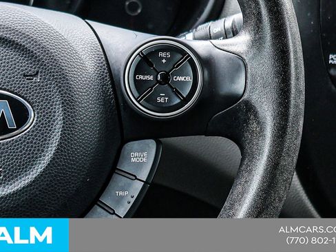 Used 2017 Kia Soul FWD image 28