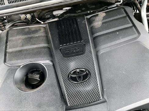 Used 2023 Toyota Tundra SR5 image 33