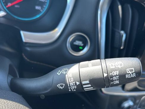 Used 2019 Chevrolet Traverse LT AWD/4WD image 32