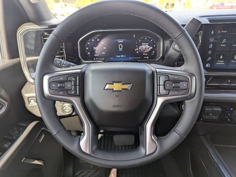 Certified 2026 Chevrolet Silverado 2500 LTZ w/ LTZ Convenience Package image 10