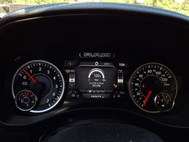 Used 2022 RAM 1500 Laramie AWD/4WD image 21