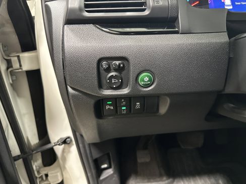 Used 2019 Honda Pilot Elite image 39