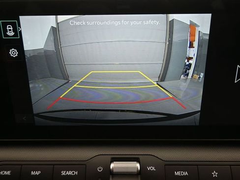 Used 2025 Kia K4 LXS image 3