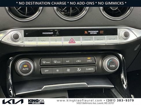 Used 2023 Kia Stinger GT2 image 5