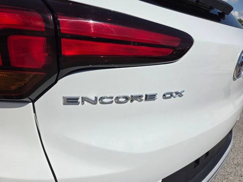 Used 2023 Buick Encore GX Preferred FWD image 11